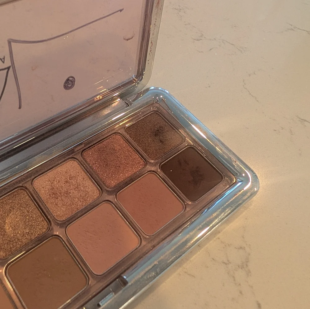 3CE Motion Frame Korea Purchased Eyeshadow Palette As Seen On Instagram